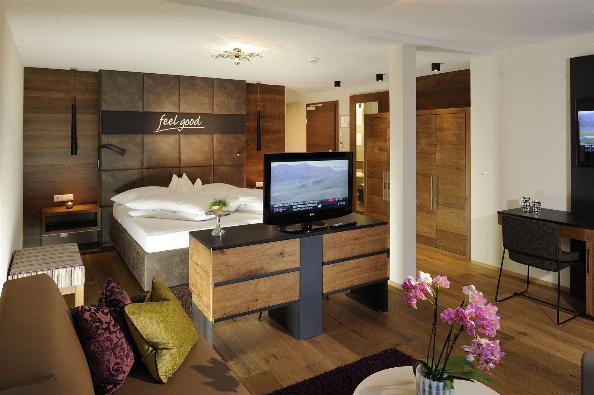Hotell Fliana 4 4*